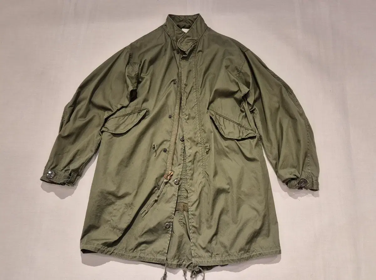 L~>70s u.s army m65 피쉬테일 파카